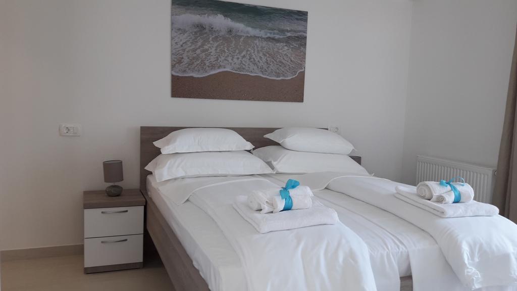 Villa-Apartments Karmel Kaštela Εξωτερικό φωτογραφία
