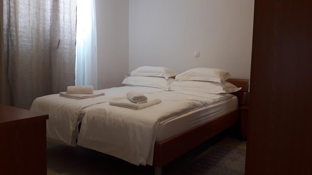Villa-Apartments Karmel Kaštela Εξωτερικό φωτογραφία