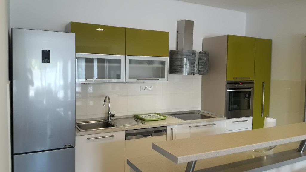 Villa-Apartments Karmel Kaštela Εξωτερικό φωτογραφία