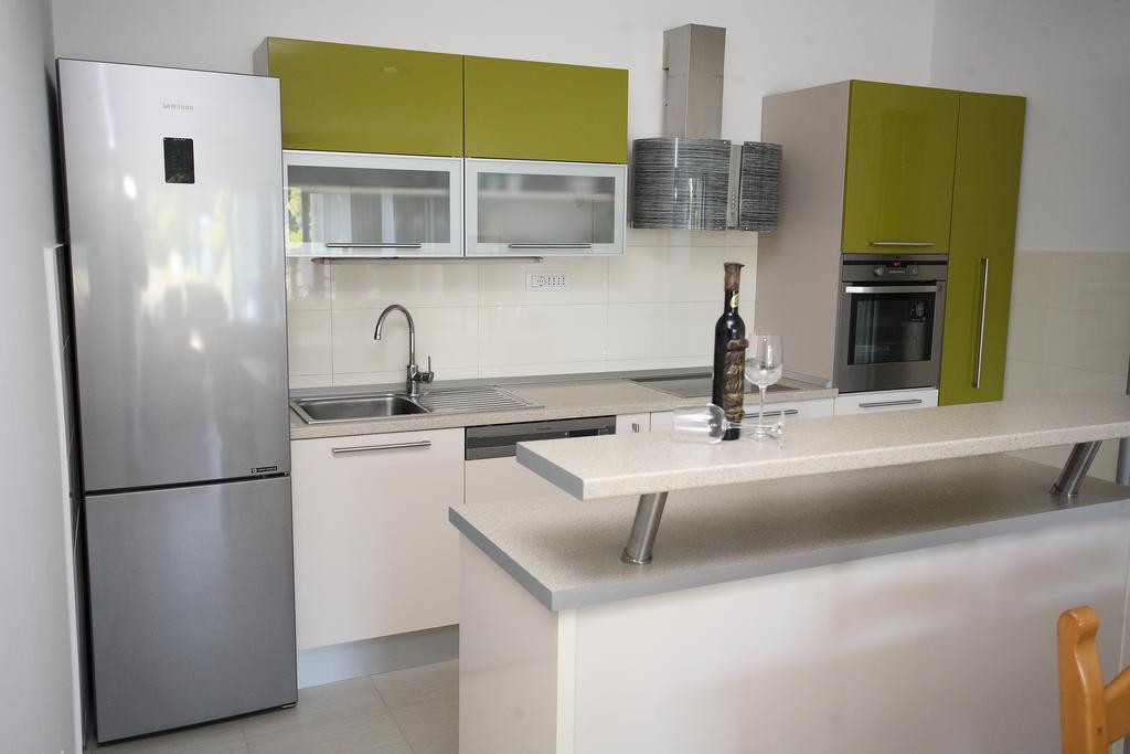 Villa-Apartments Karmel Kaštela Εξωτερικό φωτογραφία